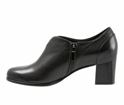 Women's Trotters Qutie Booties -Ankle Boots Shoe 3 29